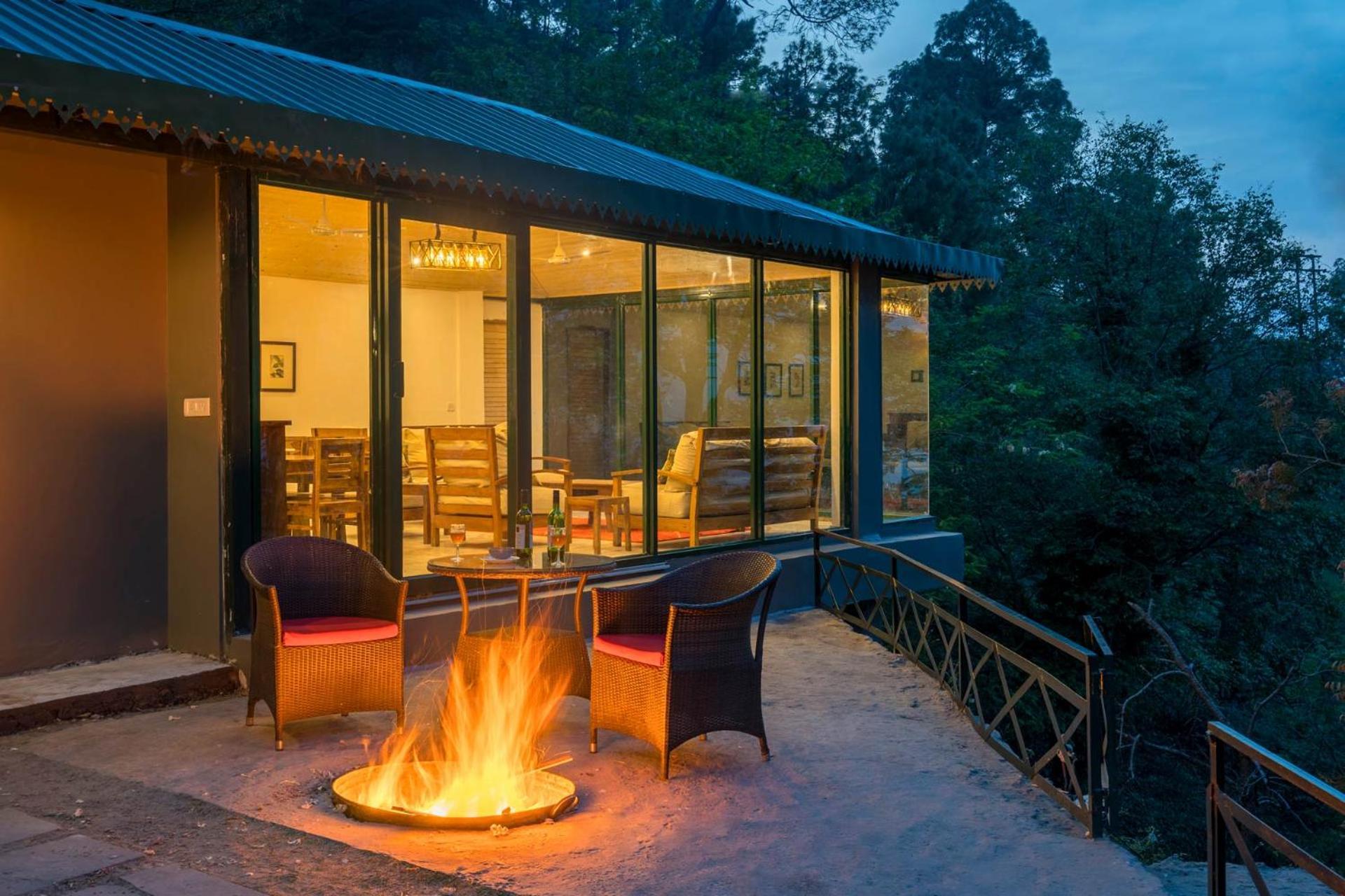 Stayvista At Padam Hill- Pet Friendly Villa With Garden Kasauli Exteriér fotografie