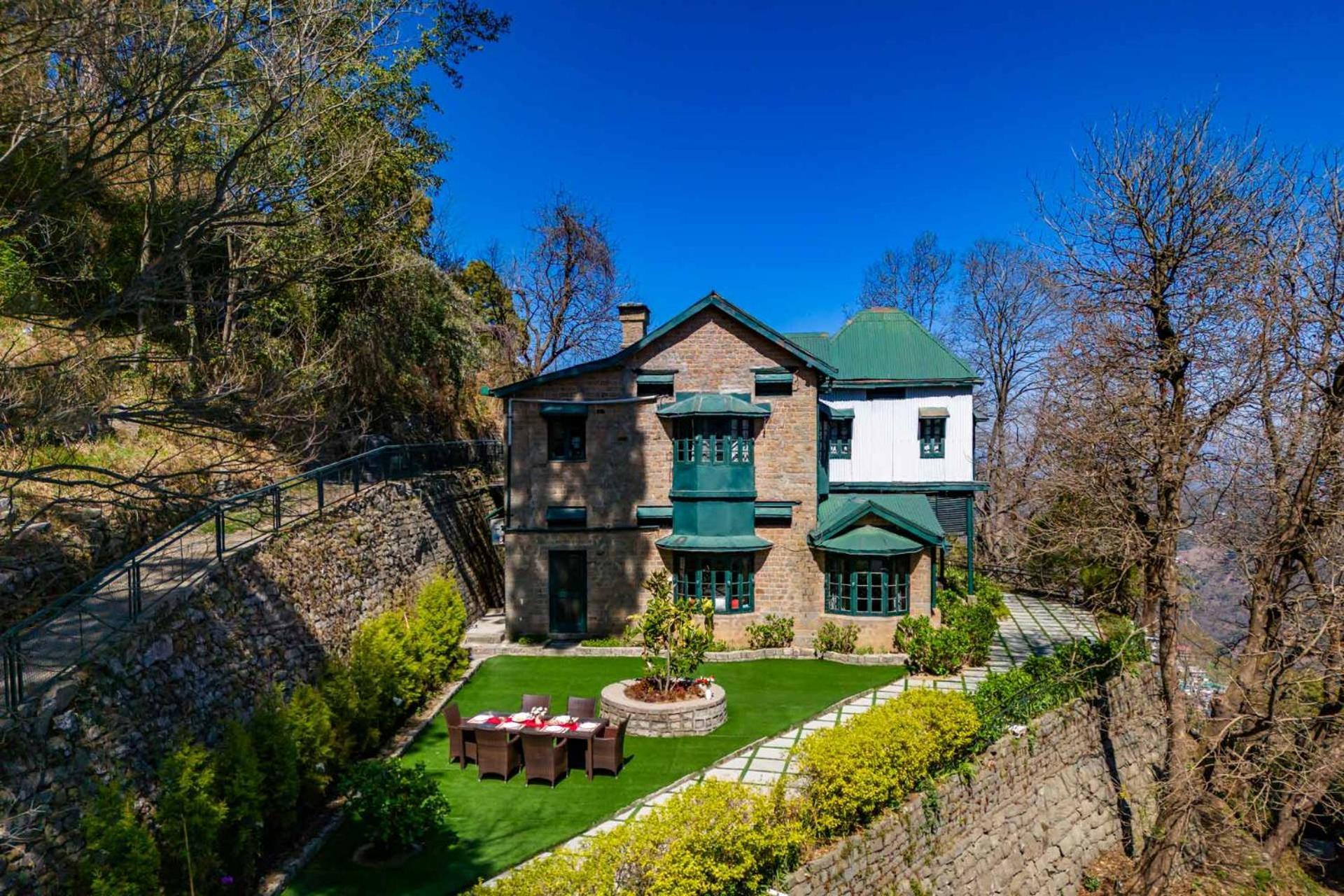 Stayvista At Padam Hill- Pet Friendly Villa With Garden Kasauli Exteriér fotografie